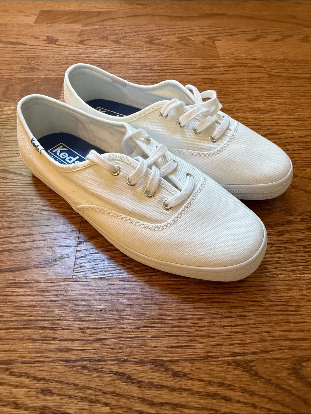 NWOT Keds Champion Originals Lace-Up Sz 5
